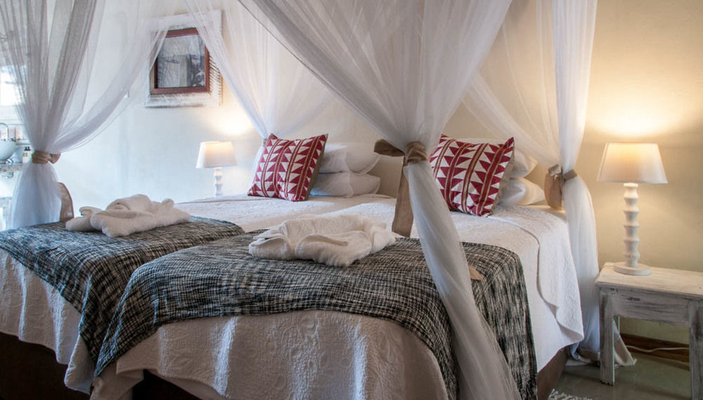 Bayete Guest Lodge Air Terjun Victoria Bagian luar foto