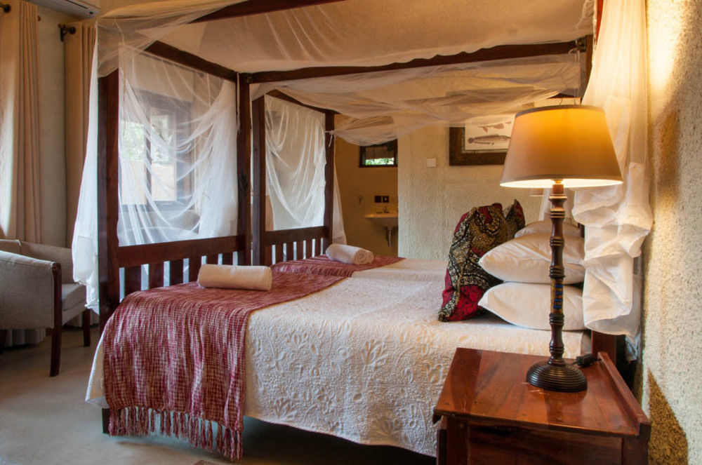 Bayete Guest Lodge Air Terjun Victoria Bagian luar foto