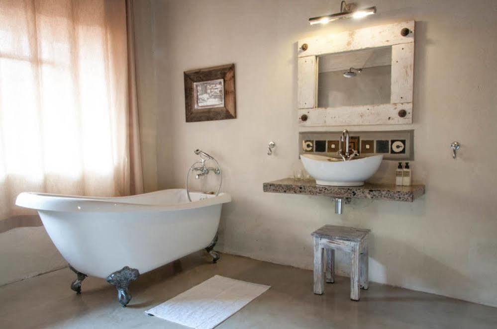 Bayete Guest Lodge Air Terjun Victoria Bagian luar foto